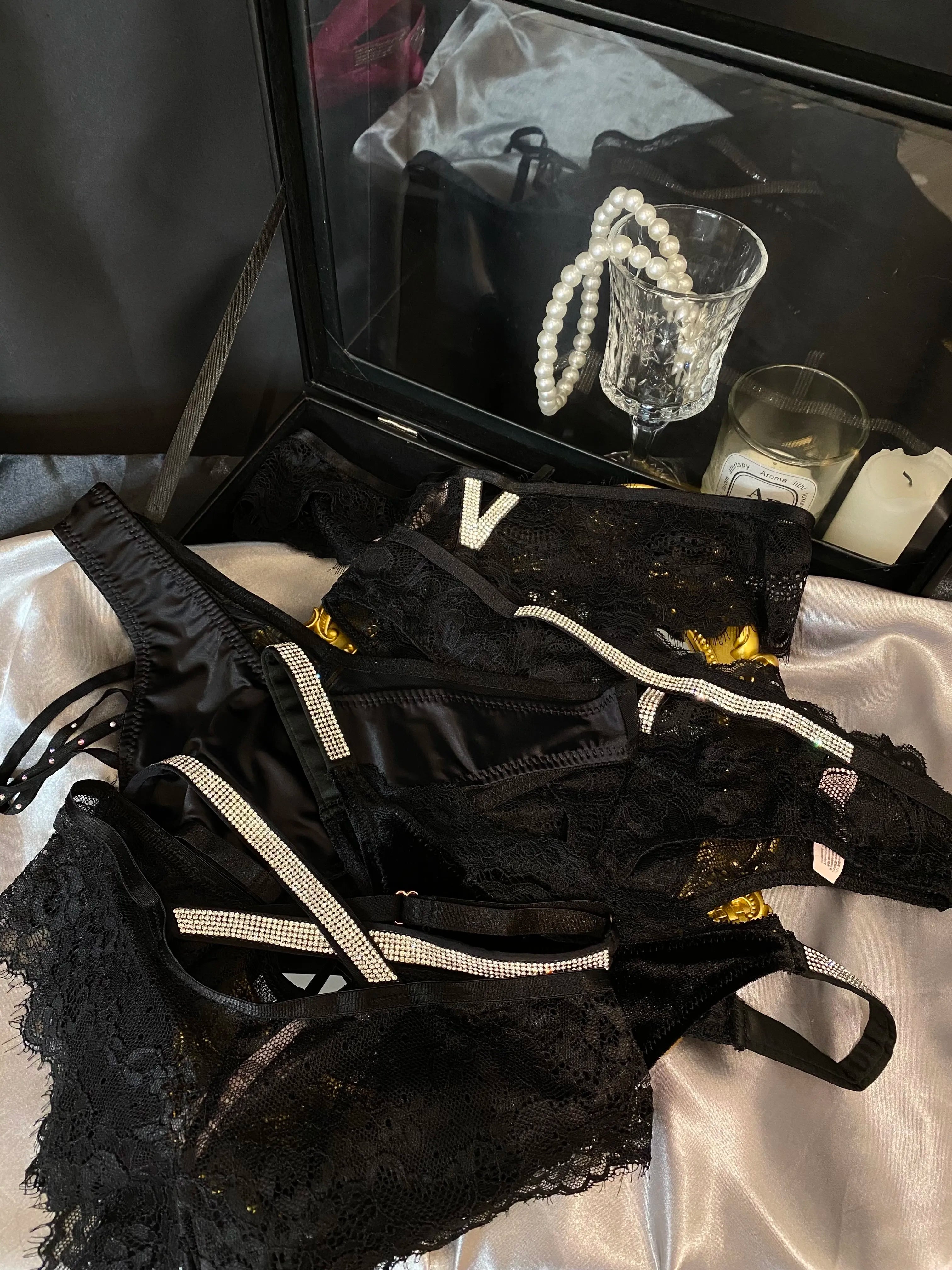 Diamond Party Lace & Satin Panties( 3-Pack, One Size)